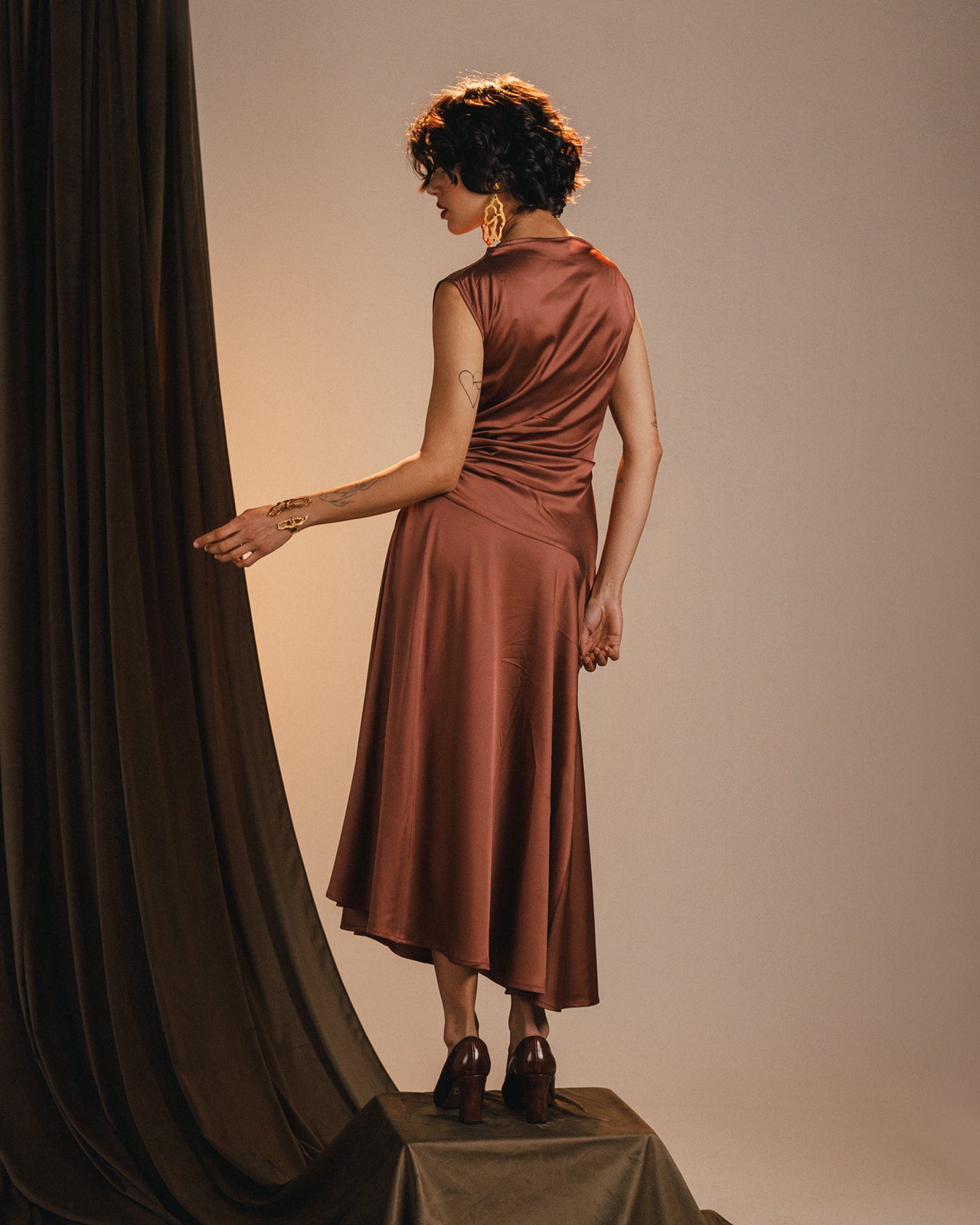Mocha flowy draping satin dress