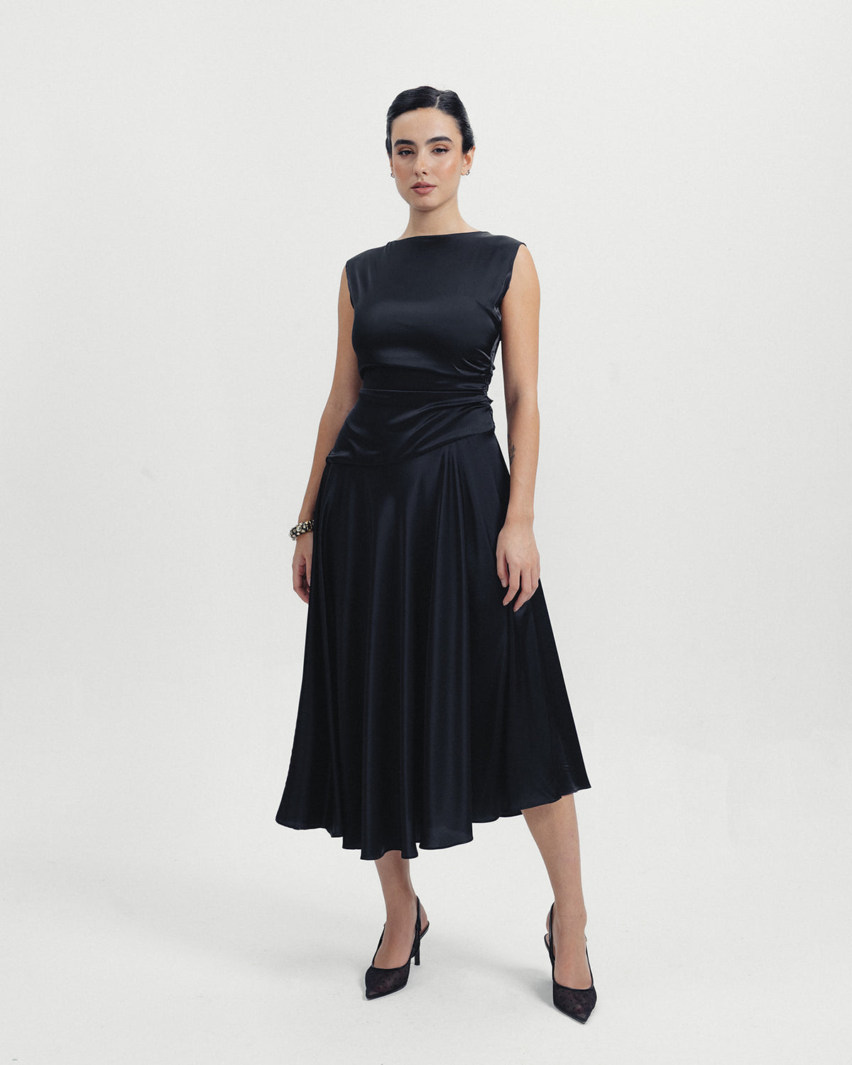 The Serene Midi Dress in Noir