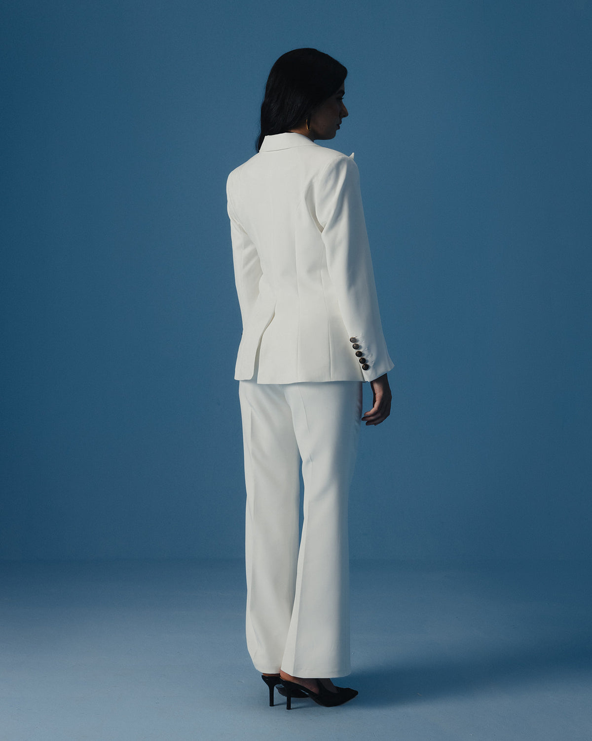 The Victoria Blazer in Ivory