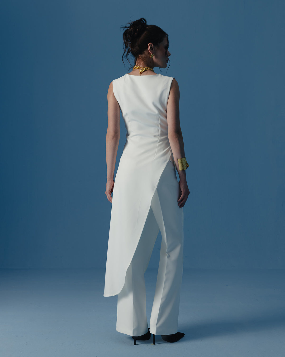The Athena Sleeveless Tunic in Ivory