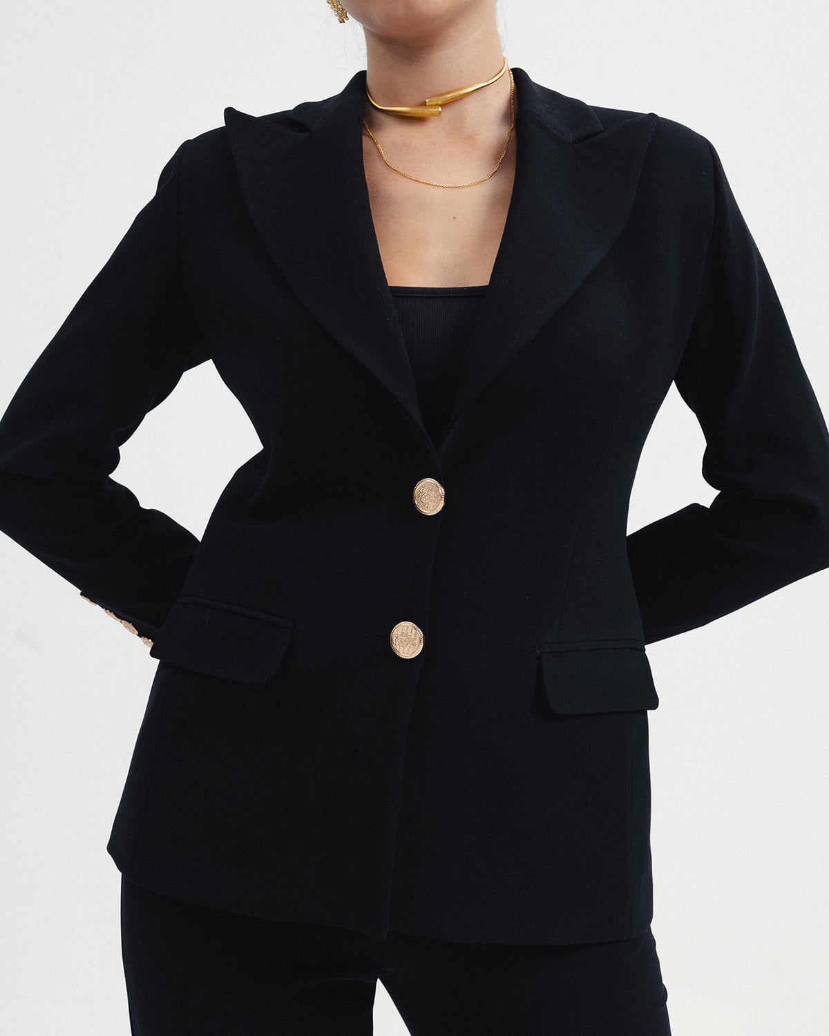 The Victoria Blazer in Noir